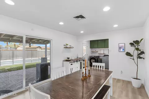 Dining - 3318 W Pershing Ave, Phoenix, AZ 85029 photo 6 of 6