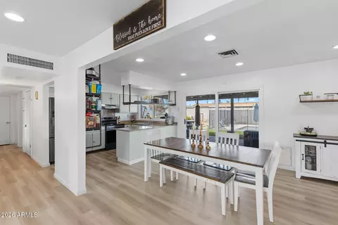 Dining - 3318 W Pershing Ave, Phoenix, AZ 85029 photo 2 of 6