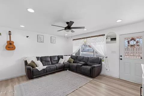 Living - 3318 W Pershing Ave, Phoenix, AZ 85029 photo 2 of 3