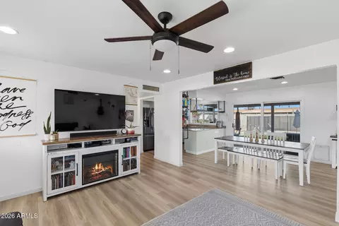 Living - 3318 W Pershing Ave, Phoenix, AZ 85029 photo 1 of 3