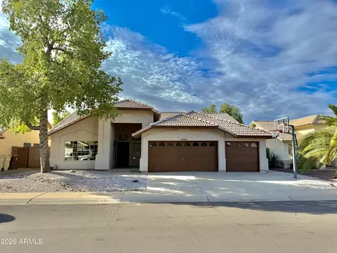 8529 W Willow Ave, Peoria, AZ 85381