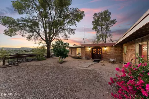 590 Constellation Rd, Wickenburg, AZ 85390