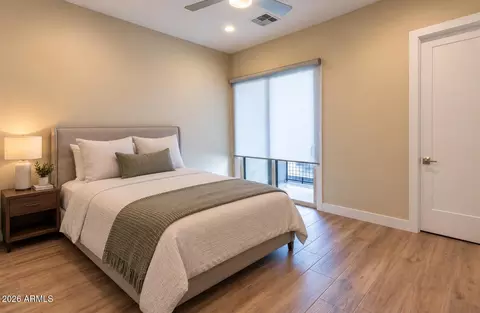 Bedroom - 340 E Osborn Rd #1, Phoenix, AZ 85012 photo 3 of 3