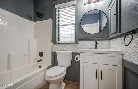 Bath - 7662 E Plata Ave, Mesa, AZ 85212 photo 5 of 9