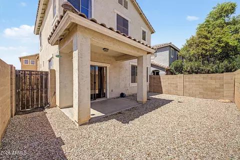 Exterior - 889 E Stottler Dr, Gilbert, AZ 85296 photo 9 of 9