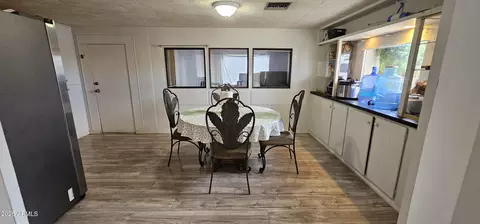2725 E Bramble Ave, Mesa, AZ 85204 photo 4