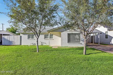 Exterior - 4234 Earll Dr, Phoenix, AZ 85018 photo 2 of 12
