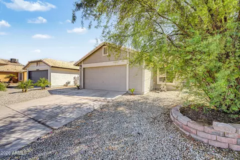 Exterior - 1701 E Carter Rd, Phoenix, AZ 85042 photo 2 of 5