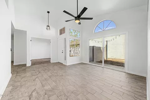 Living - 1701 E Carter Rd, Phoenix, AZ 85042 photo 3 of 4