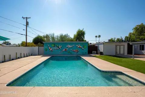 Exterior - 2935 E Flower St, Phoenix, AZ 85016 photo 5 of 10