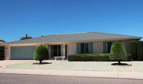 10302 W Gulf Hills Dr, Sun City, AZ 85351
