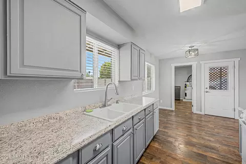 Kitchen - 333 E Park Ave, Gilbert, AZ 85234 photo 1 of 2