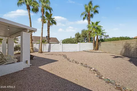 Exterior - 1126 E Villa Maria Dr, Phoenix, AZ 85022 photo 2 of 7