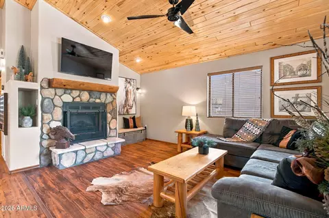 Living - 2332 Buffalo Loop, Overgaard, AZ 85933 photo 1 of 3