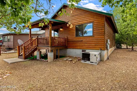 Exterior - 2332 Buffalo Loop, Overgaard, AZ 85933 photo 6 of 7