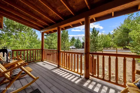 Exterior - 2332 Buffalo Loop, Overgaard, AZ 85933 photo 4 of 7