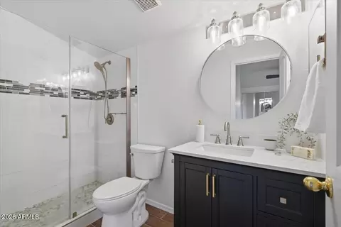 Bath - 4076 E Jasper Dr, Gilbert, AZ 85296 photo 2 of 2