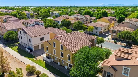 View/Area - 4076 E Jasper Dr, Gilbert, AZ 85296 photo 1 of 2
