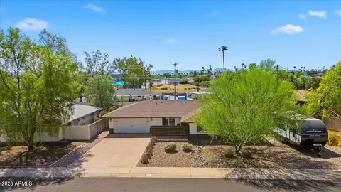View/Area - 1209 W Medlock Dr, Phoenix, AZ 85013 photo 1 of 4