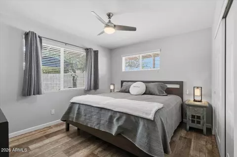 Bedroom - 1209 W Medlock Dr, Phoenix, AZ 85013 photo 2 of 5
