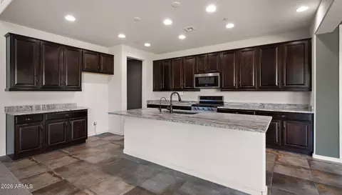 Kitchen - 9710 E Tumbleweed Ave, Mesa, AZ 85212 photo 3 of 4