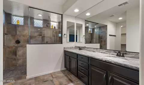 Bath - 9710 E Tumbleweed Ave, Mesa, AZ 85212 photo 8 of 9