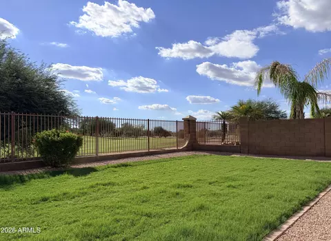 Exterior - 3613 E Meadowview Dr, Gilbert, AZ 85298 photo 4 of 5
