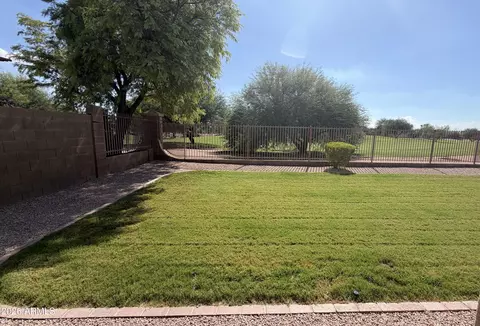 Exterior - 3613 E Meadowview Dr, Gilbert, AZ 85298 photo 3 of 5