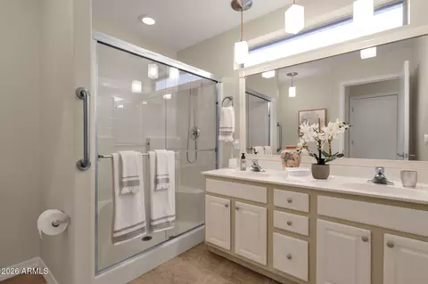Bath - 4636 E Walnut Rd, Gilbert, AZ 85298 photo 2 of 3