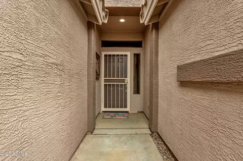 Exterior - 4636 E Walnut Rd, Gilbert, AZ 85298 photo 5 of 11