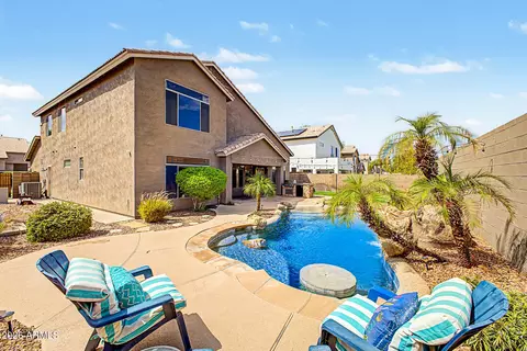 Exterior - 711 N Pheasant Dr, Gilbert, AZ 85234 photo 10 of 11