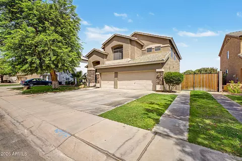 Exterior - 711 N Pheasant Dr, Gilbert, AZ 85234 photo 2 of 11