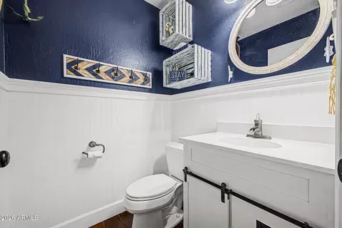 Bath - 711 N Pheasant Dr, Gilbert, AZ 85234 photo 1 of 8