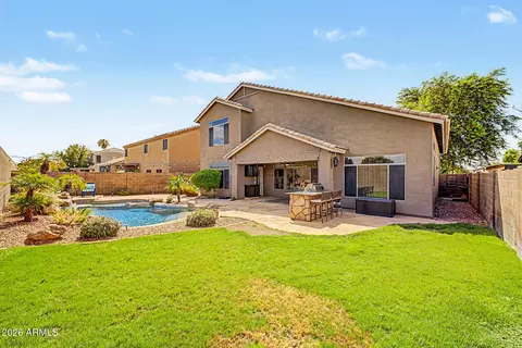 Exterior - 711 N Pheasant Dr, Gilbert, AZ 85234 photo 7 of 11