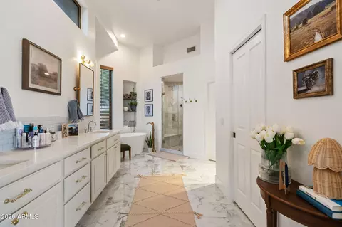 Bath - 8540 E Mcdowell Rd #46, Mesa, AZ 85207 photo 1 of 6