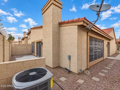 Exterior - 4223 E Agave Rd, Phoenix, AZ 85044 photo 4 of 8