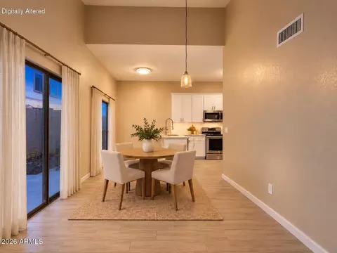 Dining - 4223 E Agave Rd, Phoenix, AZ 85044 photo 2 of 2