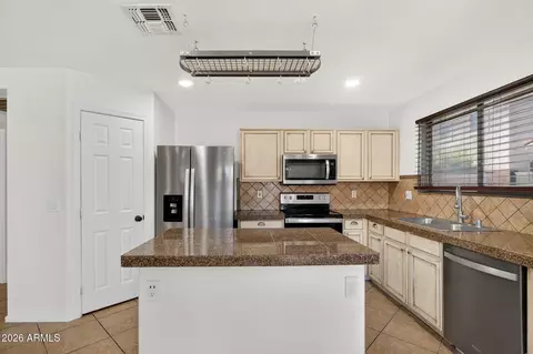 Kitchen - 3480 S Bowman Rd, Apache Junction, AZ 85119 photo 2 of 7