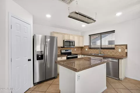 Kitchen - 3480 S Bowman Rd, Apache Junction, AZ 85119 photo 1 of 7