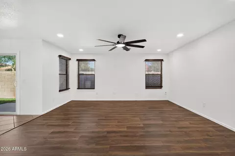 Living - 3480 S Bowman Rd, Apache Junction, AZ 85119 photo 1 of 4