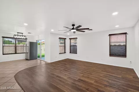 Living - 3480 S Bowman Rd, Apache Junction, AZ 85119 photo 4 of 4
