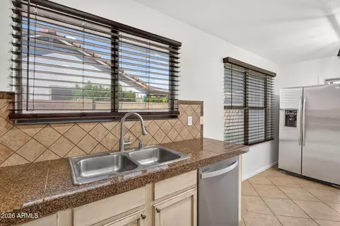 Kitchen - 3480 S Bowman Rd, Apache Junction, AZ 85119 photo 5 of 7
