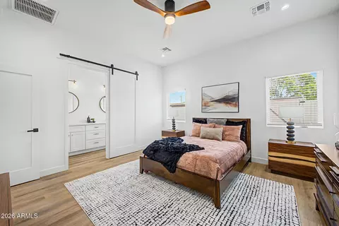 Bedroom - 1826 E Whitton Ave, Phoenix, AZ 85016 photo 1 of 6