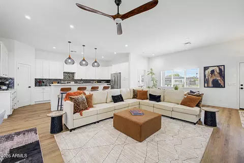 Living - 1826 E Whitton Ave, Phoenix, AZ 85016 photo 1 of 2