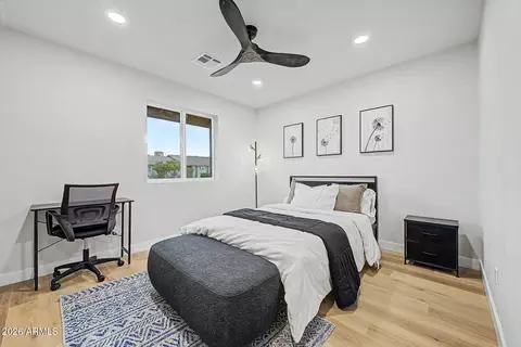Bedroom - 2808 E Lupine Ave, Phoenix, AZ 85028 photo 7 of 8