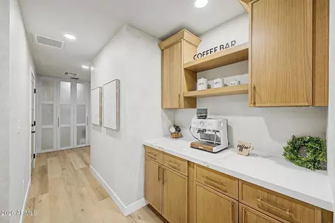 Entry Way - 2808 E Lupine Ave, Phoenix, AZ 85028 photo 1 of 3