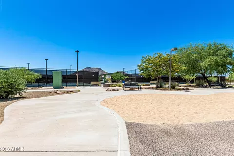 View/Area - 4932 W Marcus Dr, Phoenix, AZ 85083 photo 7 of 9