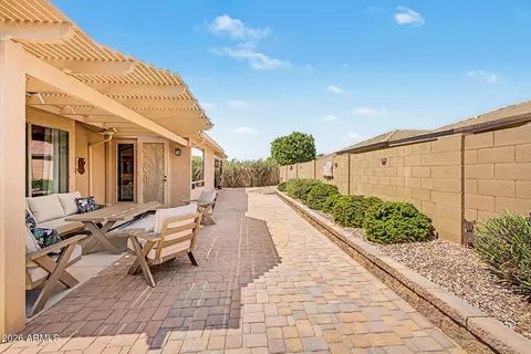 Exterior - 10918 E Oro Ave, Mesa, AZ 85212 photo 6 of 7
