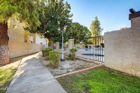 Exterior - 3302 E Aire Libre Ave #102, Phoenix, AZ 85032 photo 4 of 8