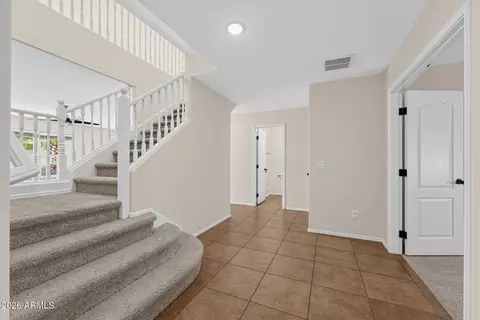 Entry Way - 2321 E Chanute Pass, Phoenix, AZ 85040 photo 2 of 2